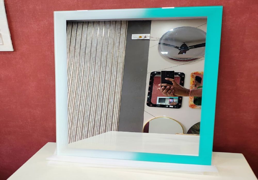 DOUBLE COLOUR MIRROR