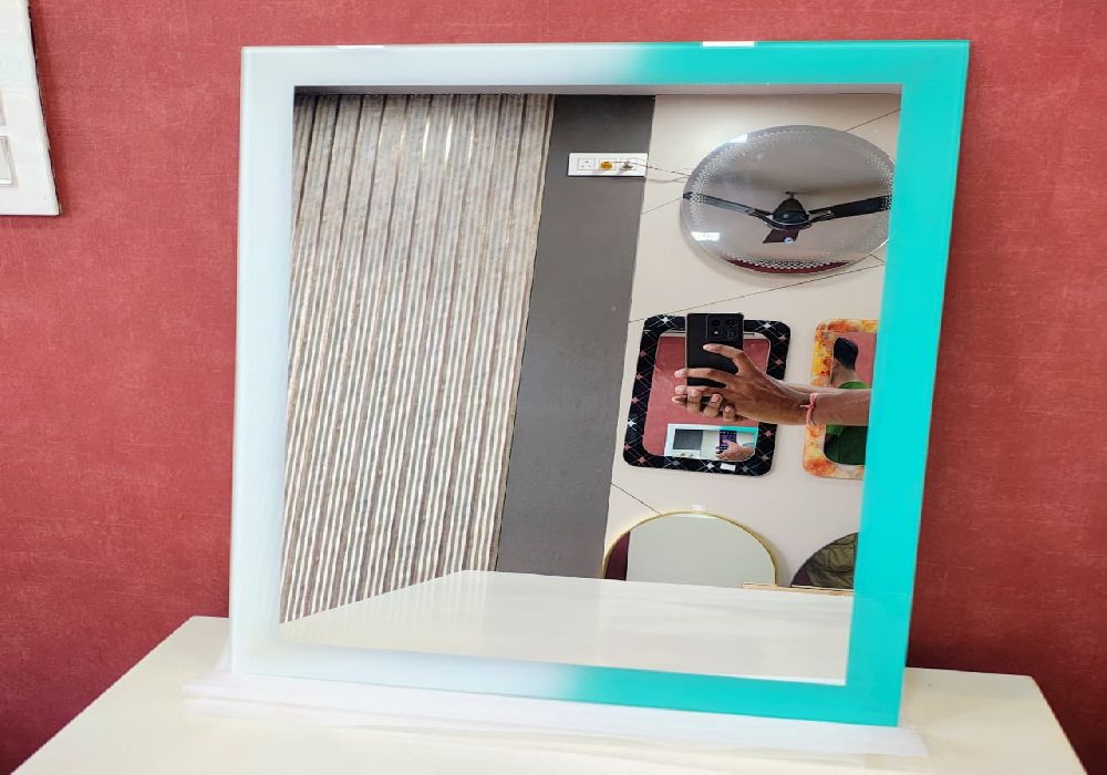 DOUBLE COLOUR MIRROR